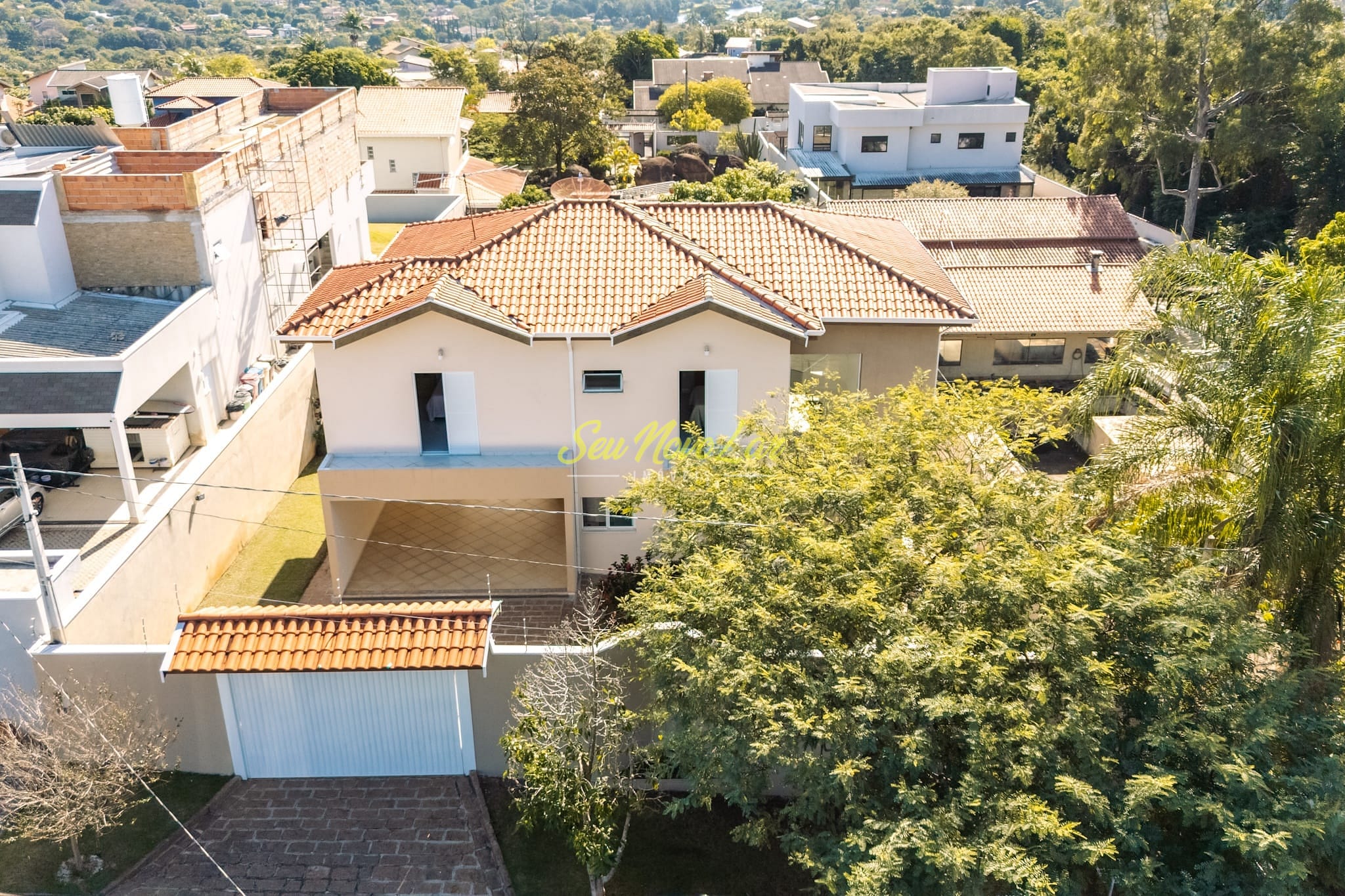 Sítio, 4 quartos, 1000 m² - Foto 1