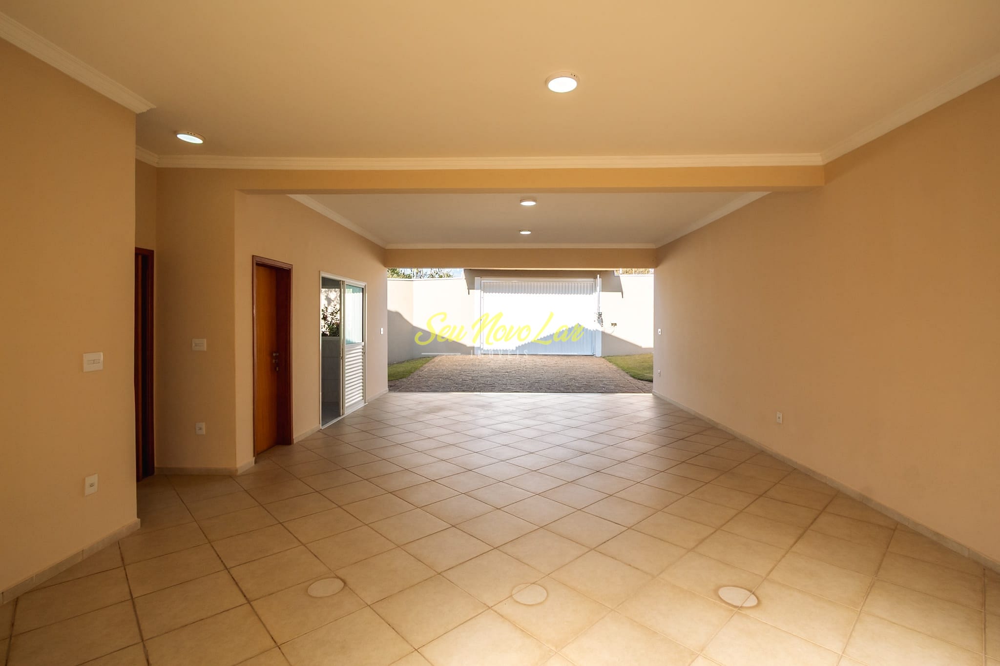 Sítio, 4 quartos, 1000 m² - Foto 5