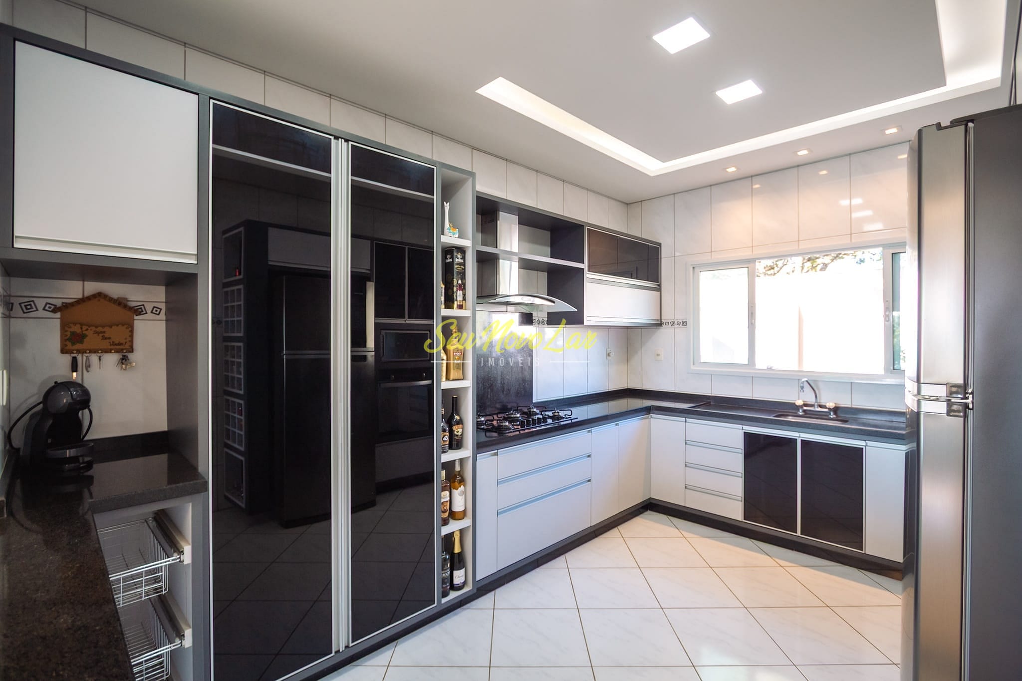 Sítio, 4 quartos, 1000 m² - Foto 10