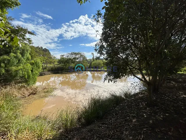 Chácara com 11000m² 3 quartos e 5 banheiros, à venda, no bairro Alecrim em Siqueira Campos