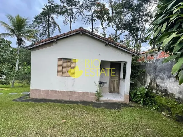 Chácara com 3900m² 6 quartos e 4 banheiros, à venda, no bairro Varjão em Piraí