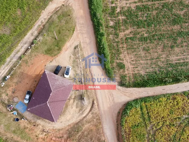 Chácara com 30000m² 3 quartos e 1 banheiro, à venda, no bairro Guajuvira em Araucária
