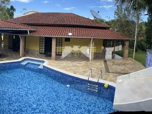 Chácara com 373m² 3 quartos e 3 banheiros, à venda, no bairro Maitinga em Bertioga