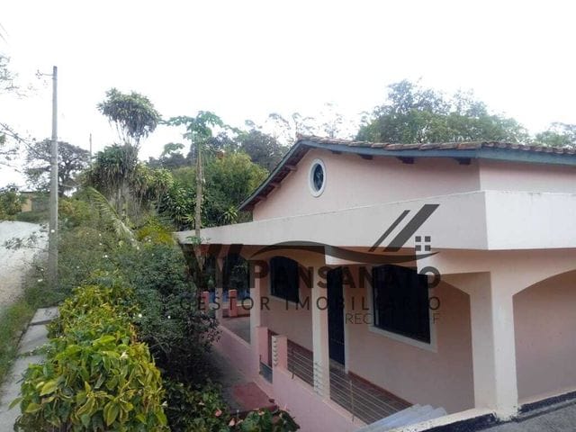 Chácara com 1000m² 3 quartos e 2 banheiros, à venda, no bairro Aguazul em Guarulhos