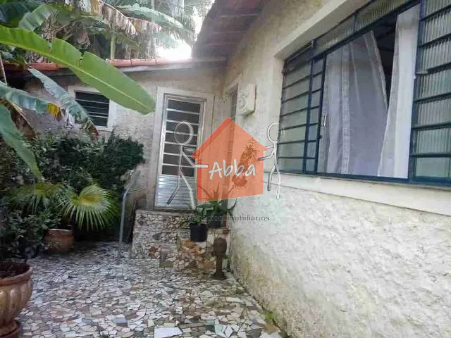 Chácara com 2100m² 3 quartos e 3 banheiros, à venda, no bairro Val Flor em Embu-Guaçu