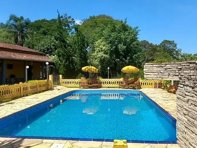 Chácara com 2000m² 3 quartos e 5 banheiros, à venda, no bairro Biritiba Ussu em Mogi das Cruzes