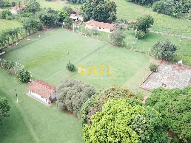 Chácara com 21127m² 2 quartos e 6 banheiros, à venda, no bairro Jardim das Paineiras em Ourinhos
