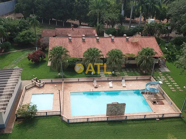 Chácara com 21127m² 2 quartos e 6 banheiros, à venda, no bairro Jardim das Paineiras em Ourinhos