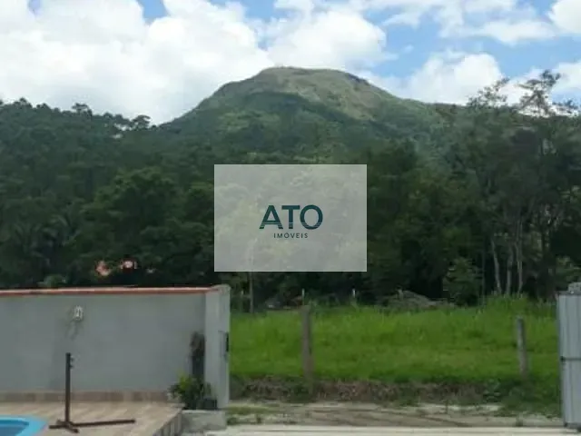 Chácara com 1200m² 2 quartos e 1 banheiro, à venda, no bairro galera em Canelinha