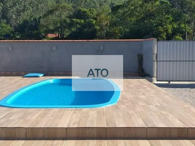 Chácara com 1200m² 2 quartos e 1 banheiro, à venda, no bairro galera em Canelinha