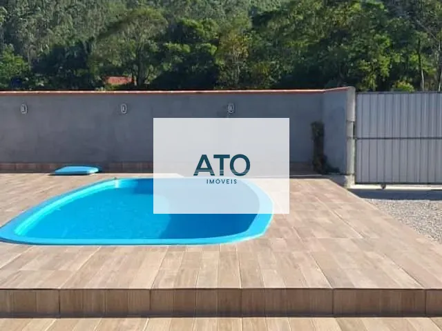 Chácara com 1200m² 2 quartos e 1 banheiro, à venda, no bairro galera em Canelinha