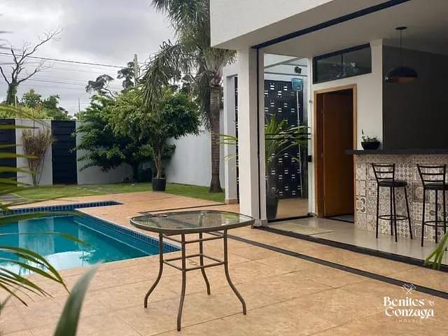Chácara com 431m² 2 quartos e 2 banheiros, à venda, no bairro Jardim Novo Paulista em Maringá