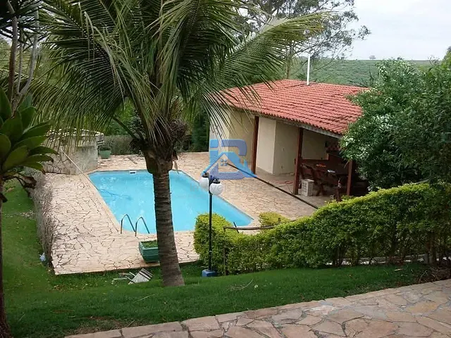 Chácara com 2000m², à venda, no bairro Recanto dos Pássaros em Itatiba
