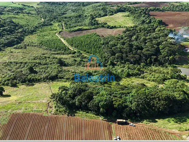 Chácara à venda, no bairro Liberata em Fraiburgo