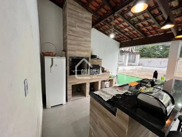 Chácara 6 quartos e 4 banheiros, à venda ou para alugar, no bairro São João em Bertioga