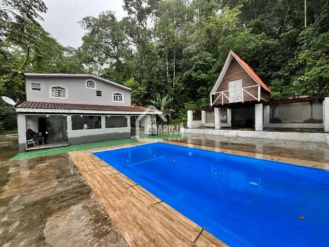 Chácara 6 quartos e 4 banheiros, à venda ou para alugar, no bairro São João em Bertioga