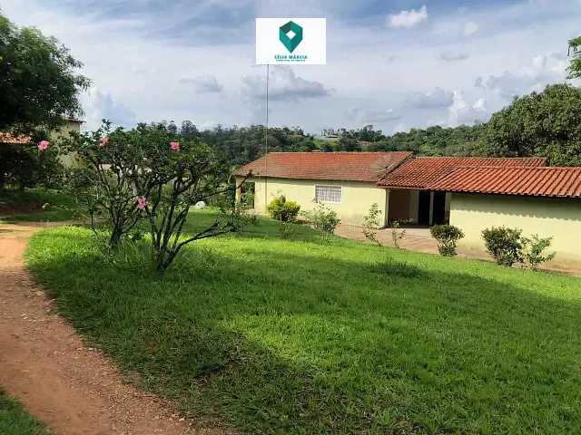 Chácara com 22300m², à venda, no bairro Jardim Caxambu em Jundiaí