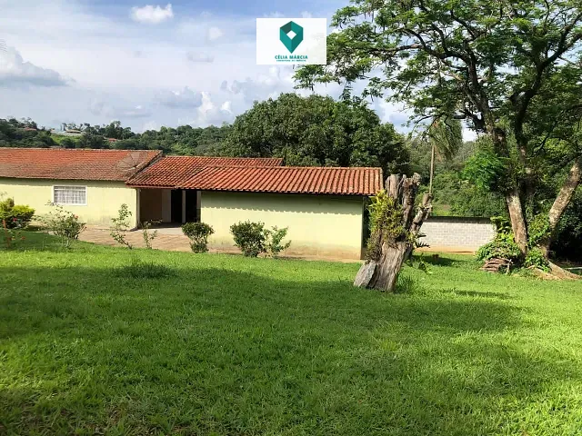 Chácara com 22300m², à venda, no bairro Jardim Caxambu em Jundiaí