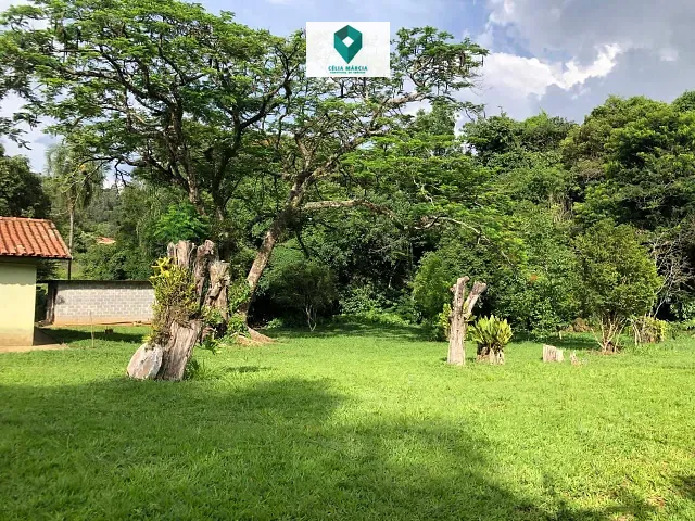 Chácara com 22300m², à venda, no bairro Jardim Caxambu em Jundiaí