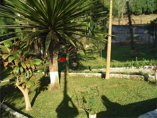 Chácara com 9800m² 3 quartos e 2 banheiros, à venda, no bairro Quarta Divisão em Ribeirão Pires