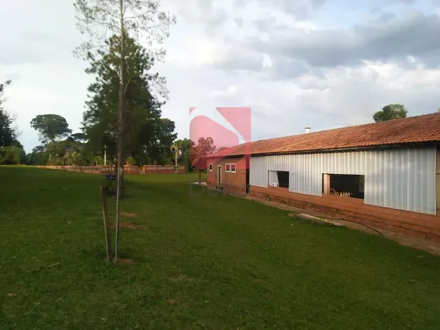 Chácara à venda, no bairro Centro em Pirassununga