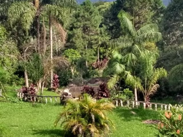 Chácara com 96000m², à venda, no bairro Água Preta em Pindamonhangaba