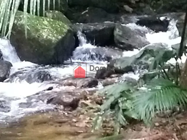 Chácara com 96000m², à venda, no bairro Água Preta em Pindamonhangaba
