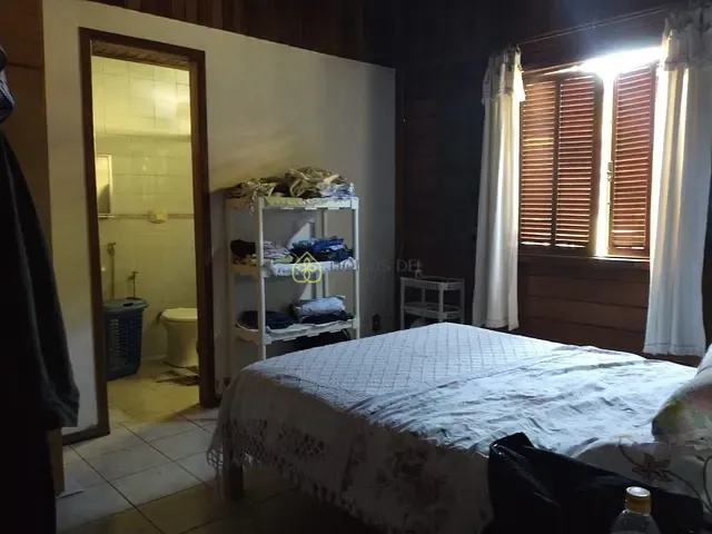 Chácara com 5415m² 3 quartos e 2 banheiros, à venda, no bairro Centro em Porto Real
