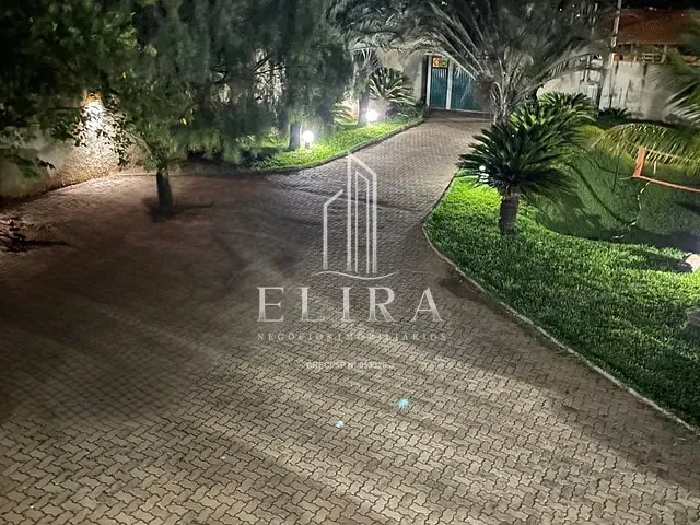 Chácara com 2000m² 6 quartos e 4 banheiros, à venda, no bairro Residencial Praia dos Namorados em Americana