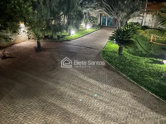 Chácara com 2000m² 6 quartos e 4 banheiros, à venda, no bairro Residencial Praia dos Namorados em Americana