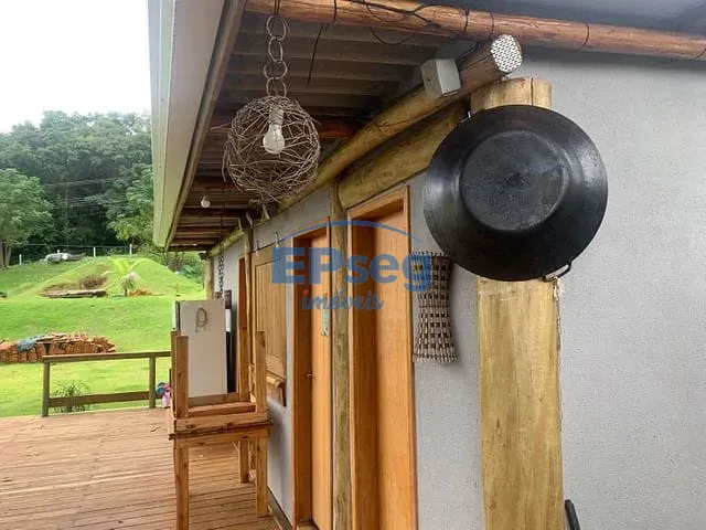 Chácara com 1500m² 1 quarto e 1 banheiro, à venda, no bairro Estância Cabral em Cambé