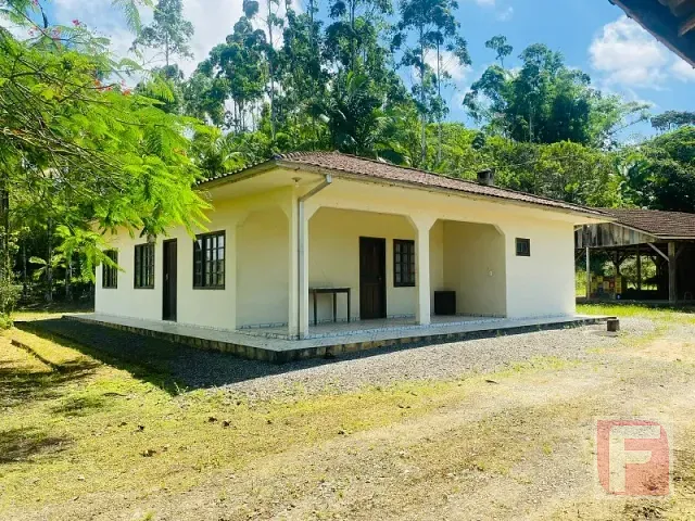 Chácara com 250m² 4 quartos e 1 banheiro, à venda, no bairro Bom Futuro em Garuva