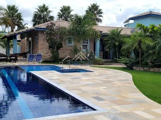 Chácara com 2498m² 5 quartos e 8 banheiros, à venda, no bairro Jacaré em Cabreúva