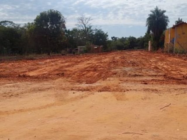Chácara com 1500m², à venda, no bairro Residencial e Condominio Vitoria em Birigui