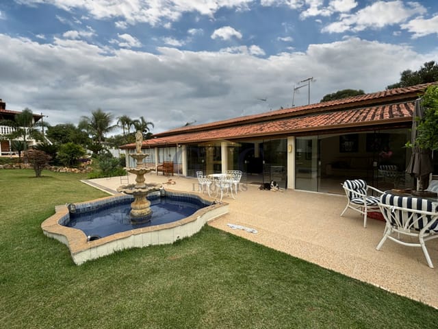 Chácara com 2000m² 6 quartos e 7 banheiros, à venda, no bairro CONDOMÍNIO ARCO ÍRIS em SALTO DE PIRAPORA