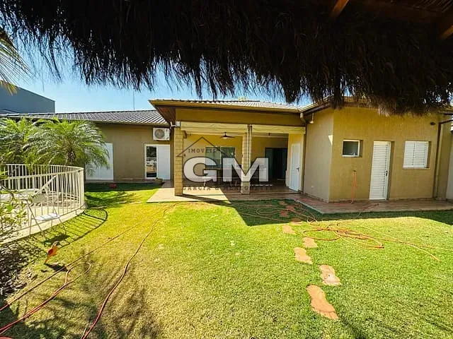 Chácara com 1100m² 3 quartos e 2 banheiros, à venda, no bairro Fazenda Barrinha em Jardinópolis