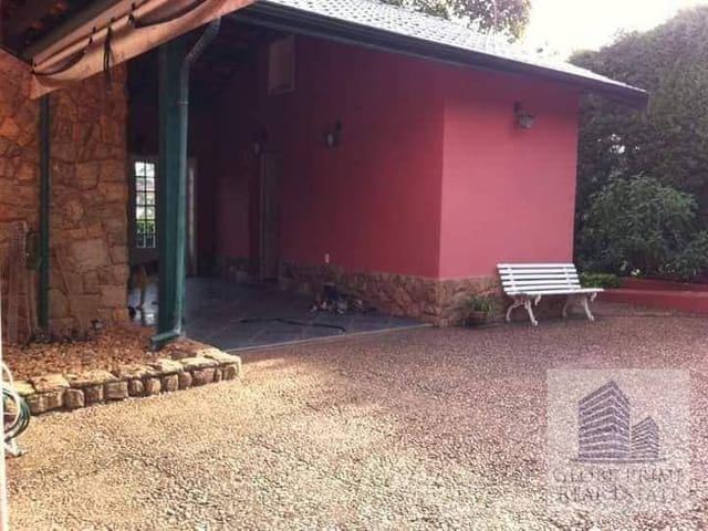 Chácara 4 quartos e 3 banheiros, à venda, no bairro Parque Jardim Barbosa em Socorro