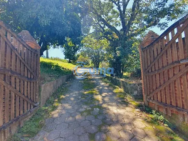 Chácara com 18100m² 4 quartos e 3 banheiros, à venda, no bairro Centro em Vargem