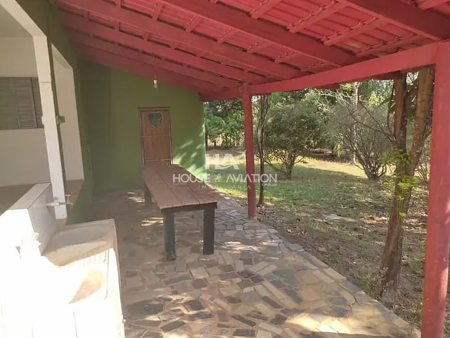 Chácara com 14000m² 5 quartos e 3 banheiros, à venda, no bairro Setor Central em Senador Canedo