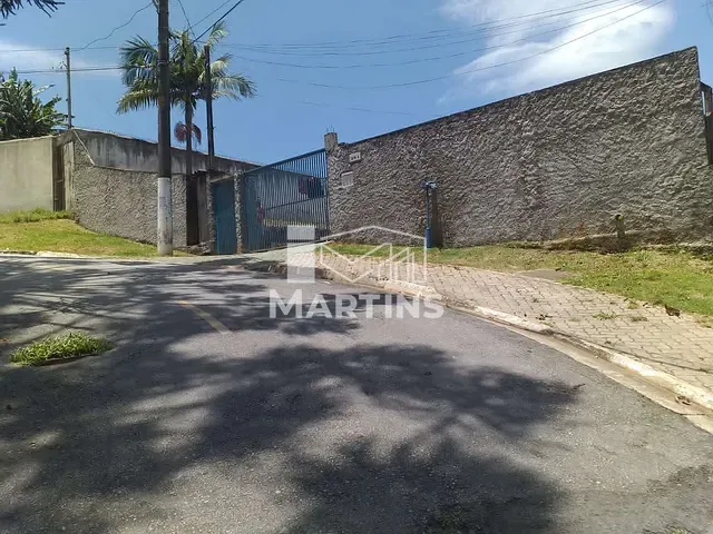 Chácara com 1360m² 3 quartos e 1 banheiro, à venda, no bairro Vila Ísis Cristina em Embu das Artes