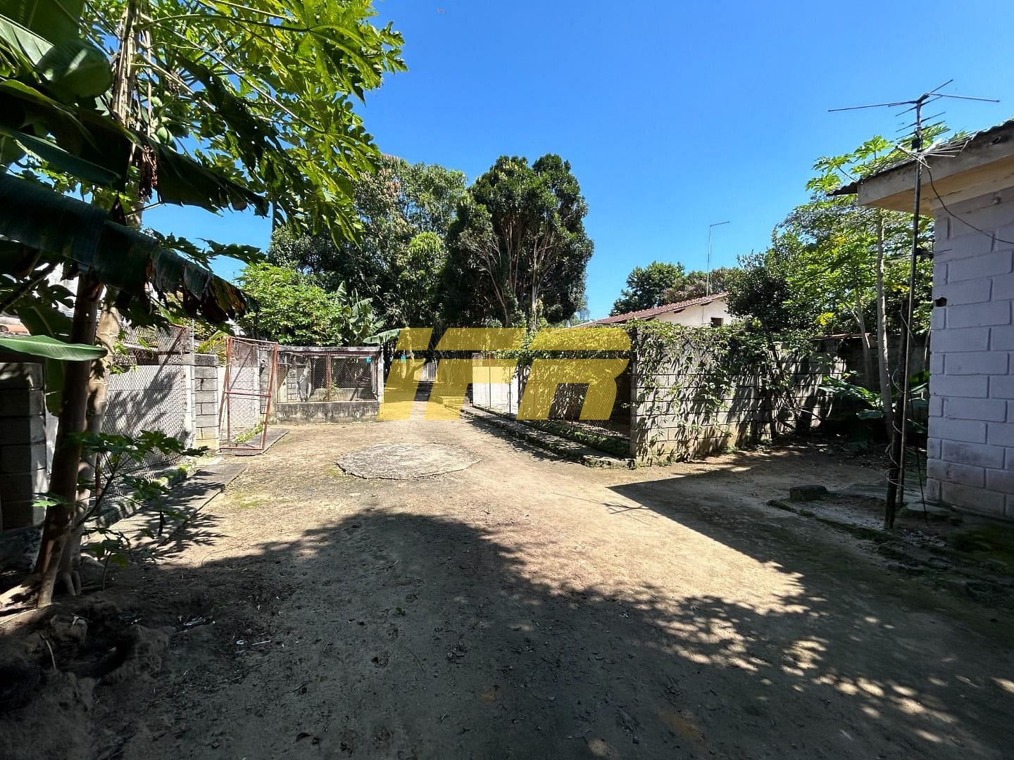 Chácara, 2 quartos, 1050 m² - Foto 15