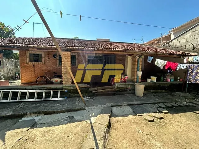 Chácara com 1050m² 2 quartos e 2 banheiros, à venda, no bairro Loteamento Residencial São Vicente de Paulo em Tremembé