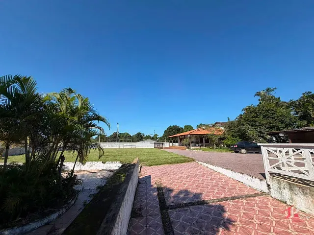 Chácara com 4066m² 4 quartos e 2 banheiros, à venda, no bairro Parque Novaro em Itanhaém