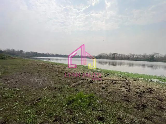 Chácara com 46000m² 2 quartos e 2 banheiros, à venda, no bairro rural em Santo Antônio do Leverger