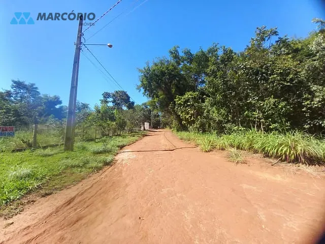 Chácara com 1788m², à venda, no bairro Condomínio das Palmeiras em Bela Vista de Goiás