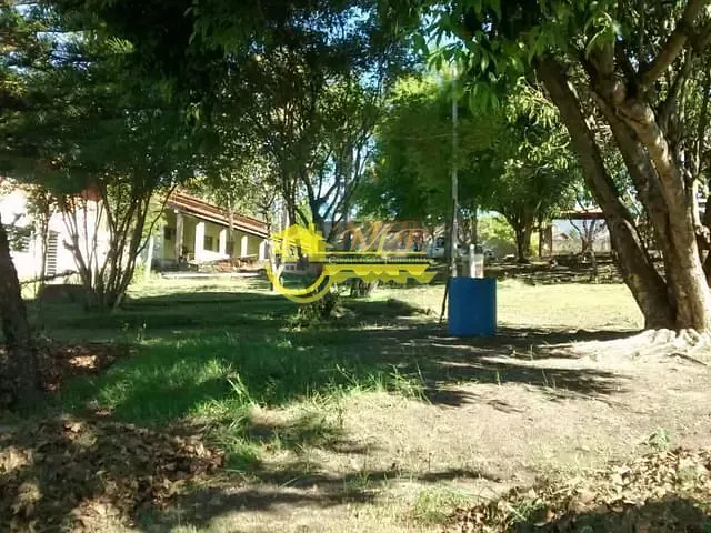 Chácara com 2370m² 2 quartos e 2 banheiros, à venda, no bairro Jardim Novo Maracana em Campinas