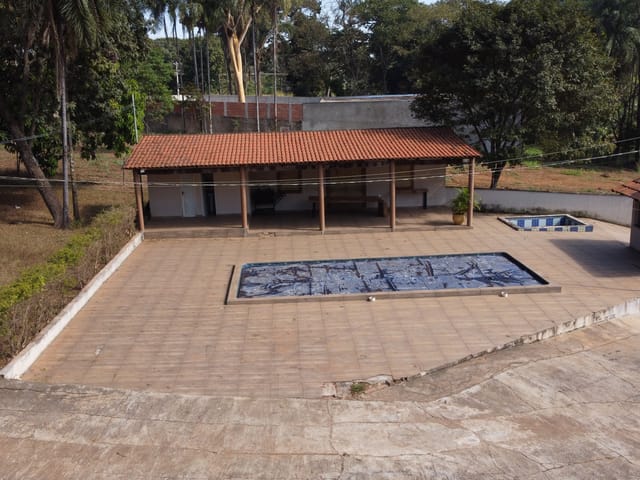 Chácara 5 quartos e 5 banheiros, à venda, no bairro Jardim Buriti Sereno em Aparecida de Goiânia