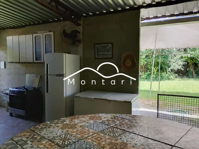 Chácara com 1080m², à venda, no bairro Colônia Santo Antônio em Barra Mansa