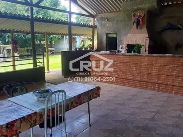 Chácara com 4300m² 2 quartos e 2 banheiros, à venda, no bairro Batatuba em Piracaia