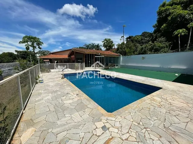 Chácara com 1670m² 3 quartos e 2 banheiros, à venda, no bairro Centro em Limeira